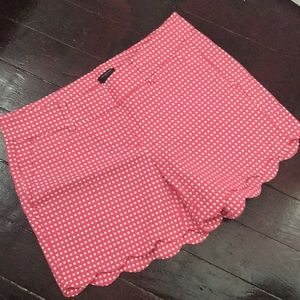 ANN TAYLOR polka dotted scalloped bottom shorts.